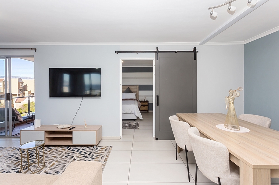 2 Bedroom Property for Sale in Bloubergstrand Western Cape